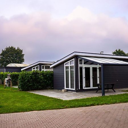 Vakantiehuis Met Vijverzicht Lathum Buitenkant foto