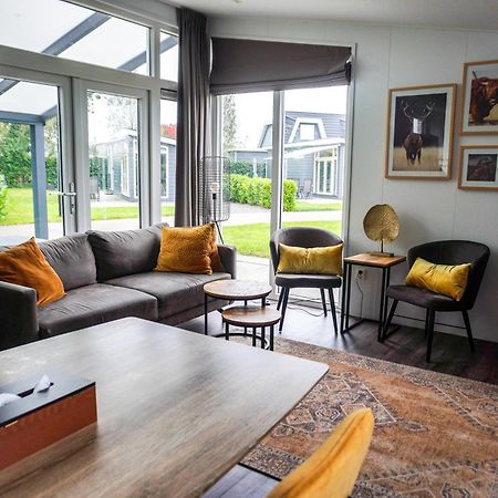 Vakantiehuis Met Vijverzicht Lathum Buitenkant foto