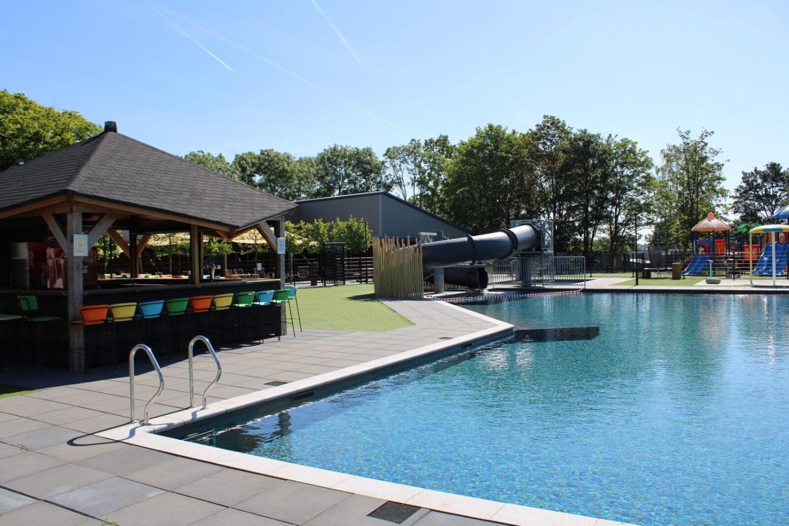 Vakantiehuis Met Vijverzicht Lathum Buitenkant foto